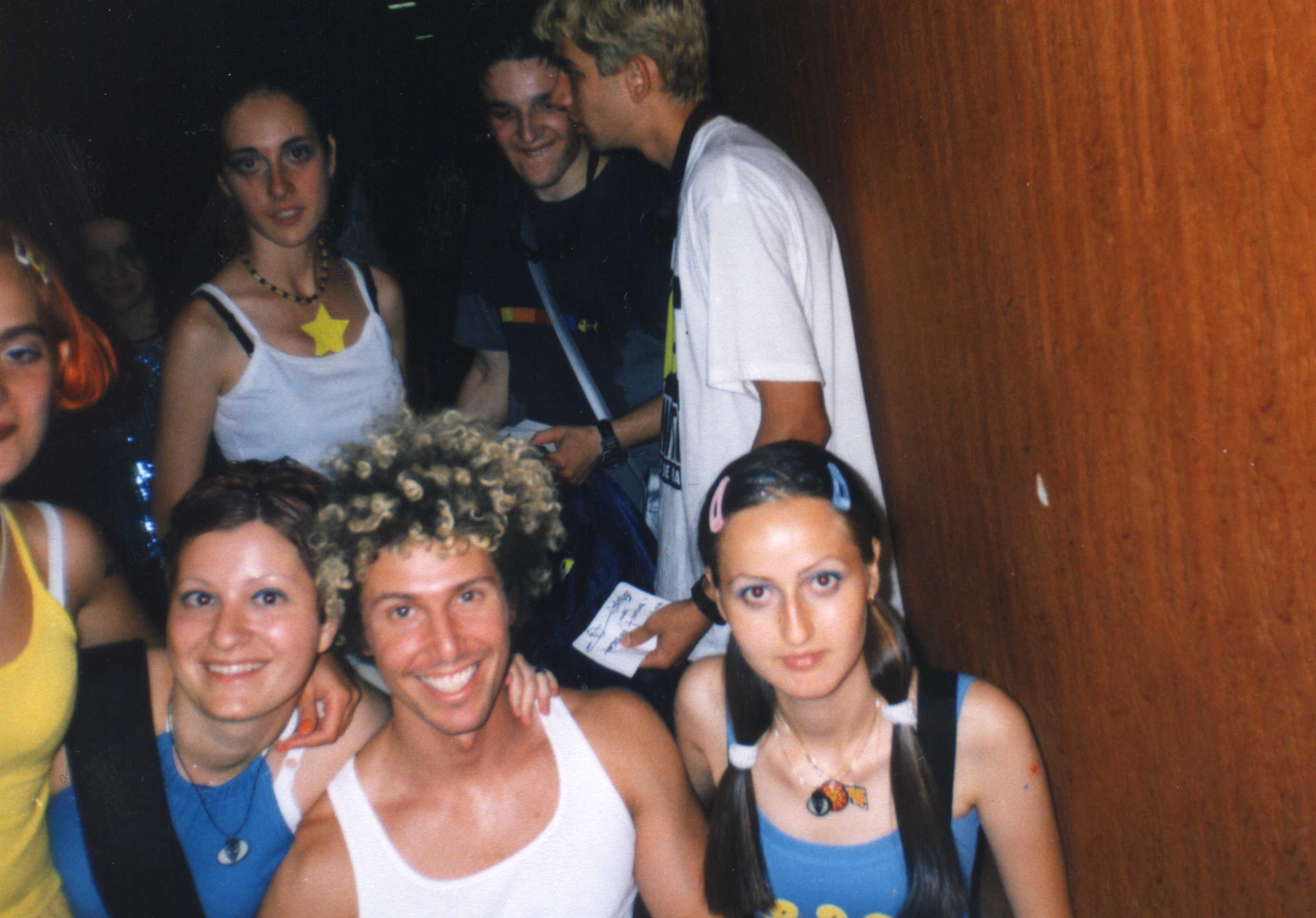 :-) Three Little Rave Girls + JOSH WINK :-) 1.july.2000